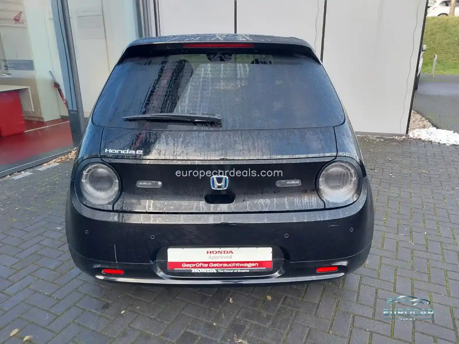 Honda e