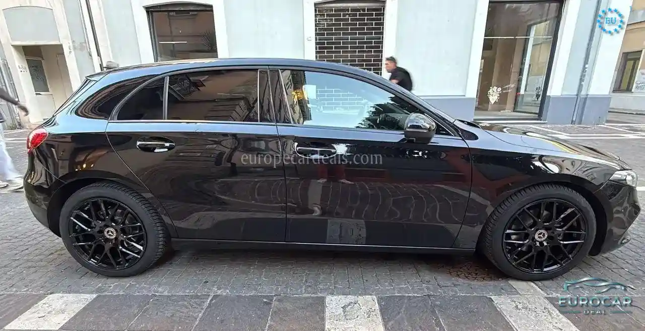 Mercedes-Benz A 180