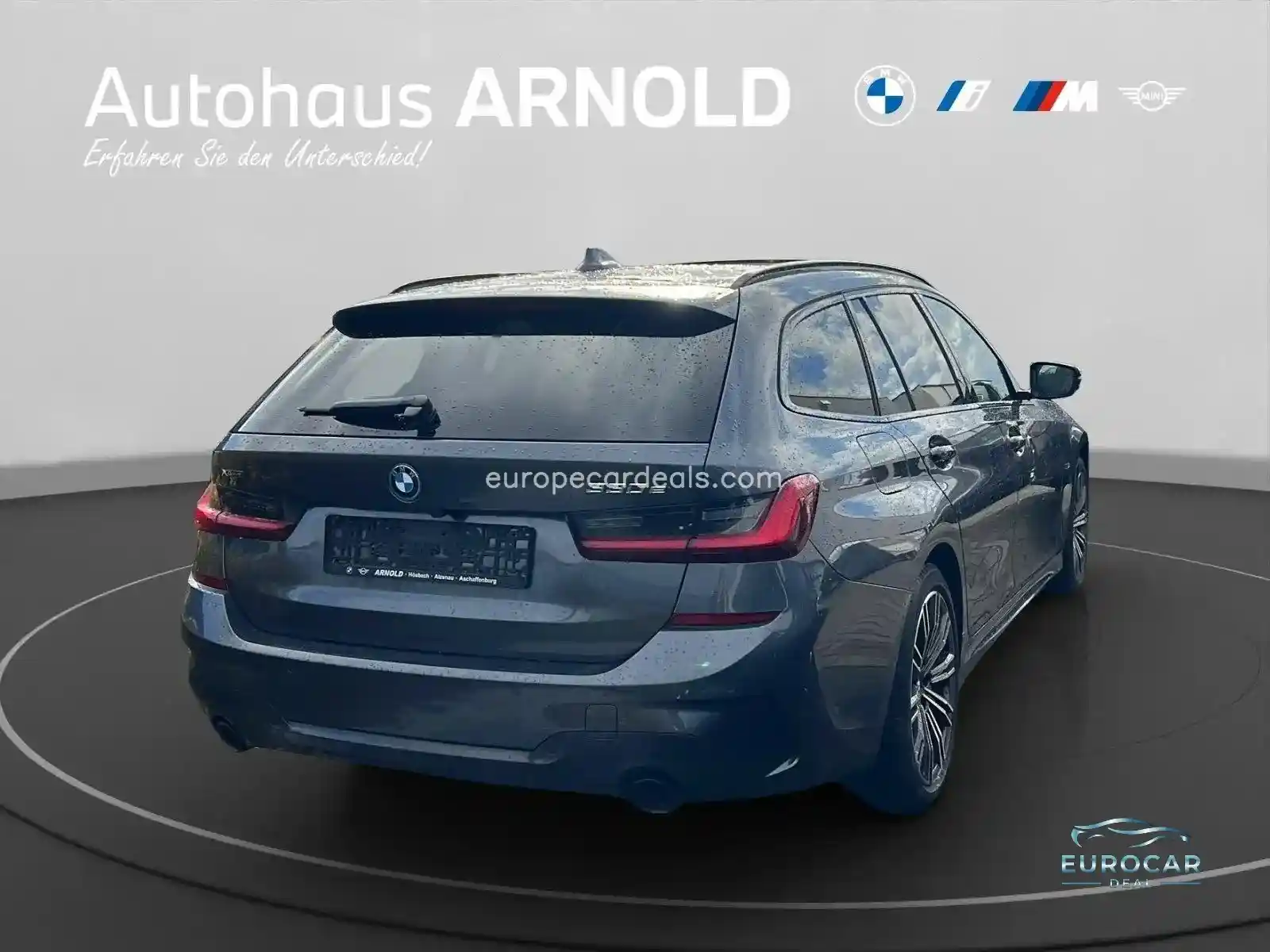 BMW 330