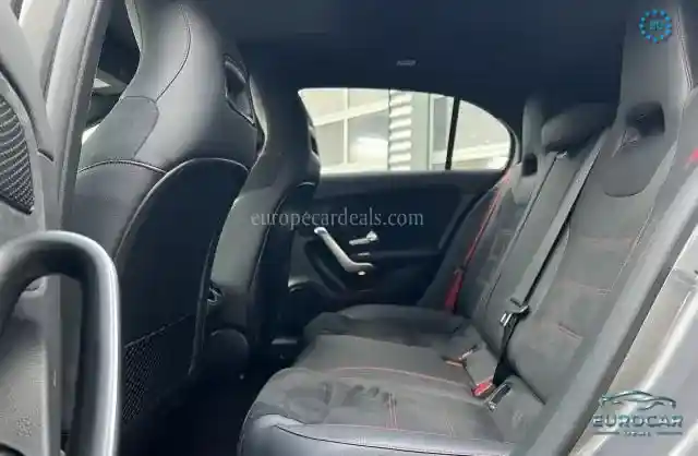 Mercedes-Benz A 35 AMG