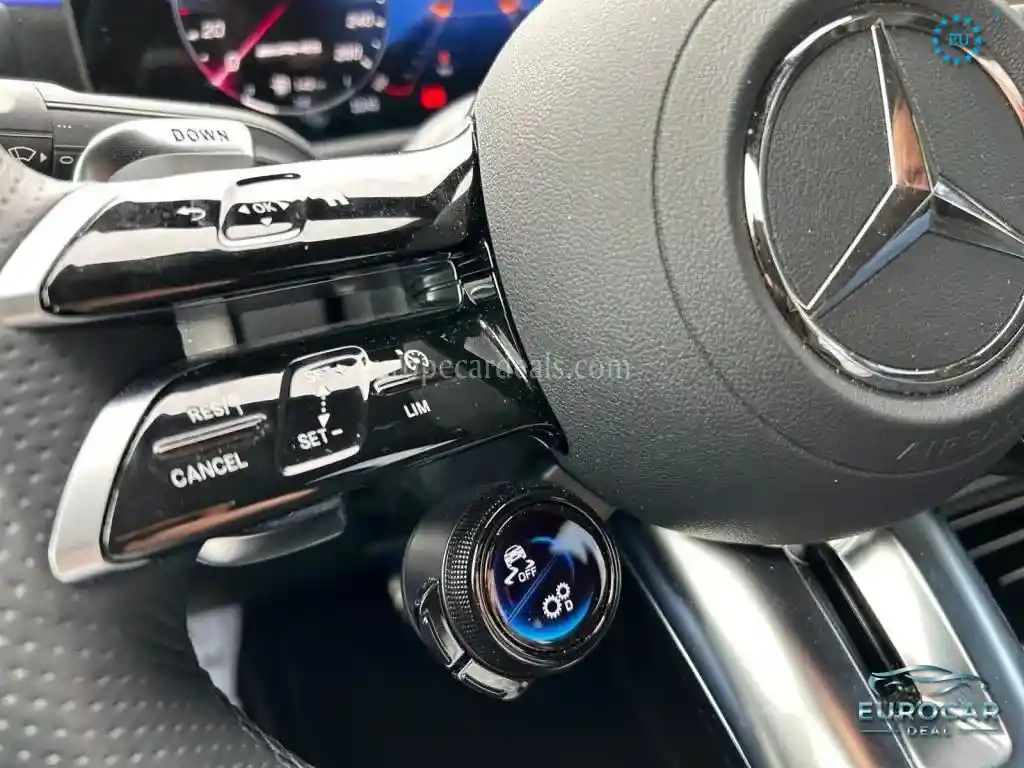 Mercedes-Benz A 35 AMG