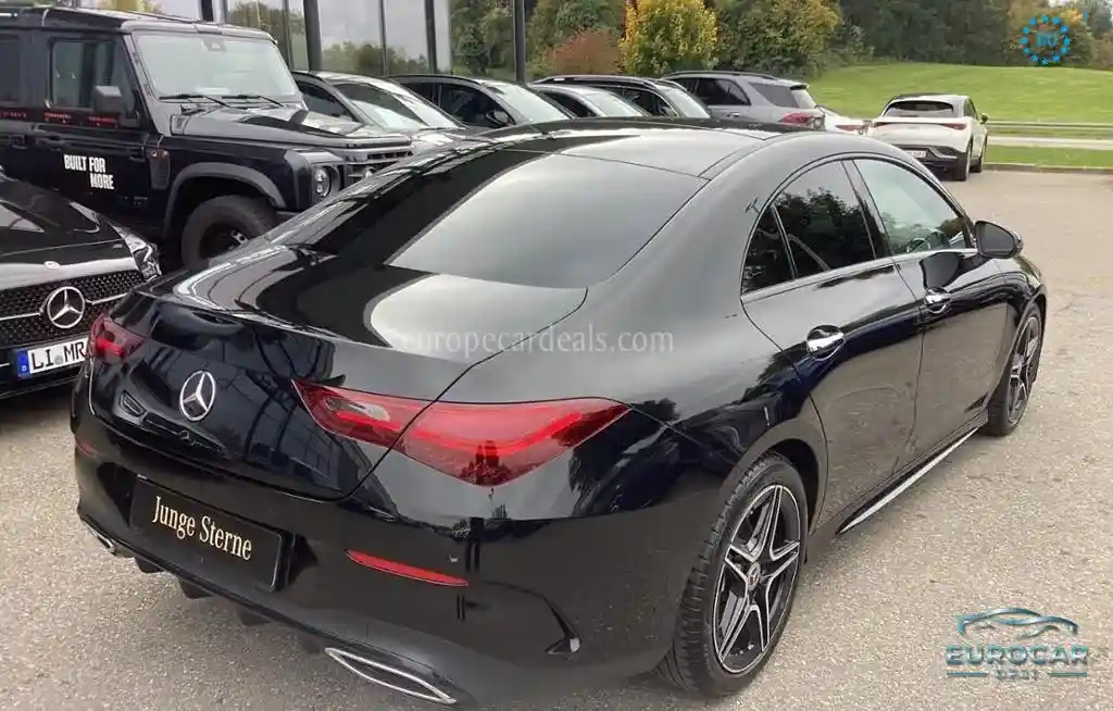 Mercedes-Benz CLA 200