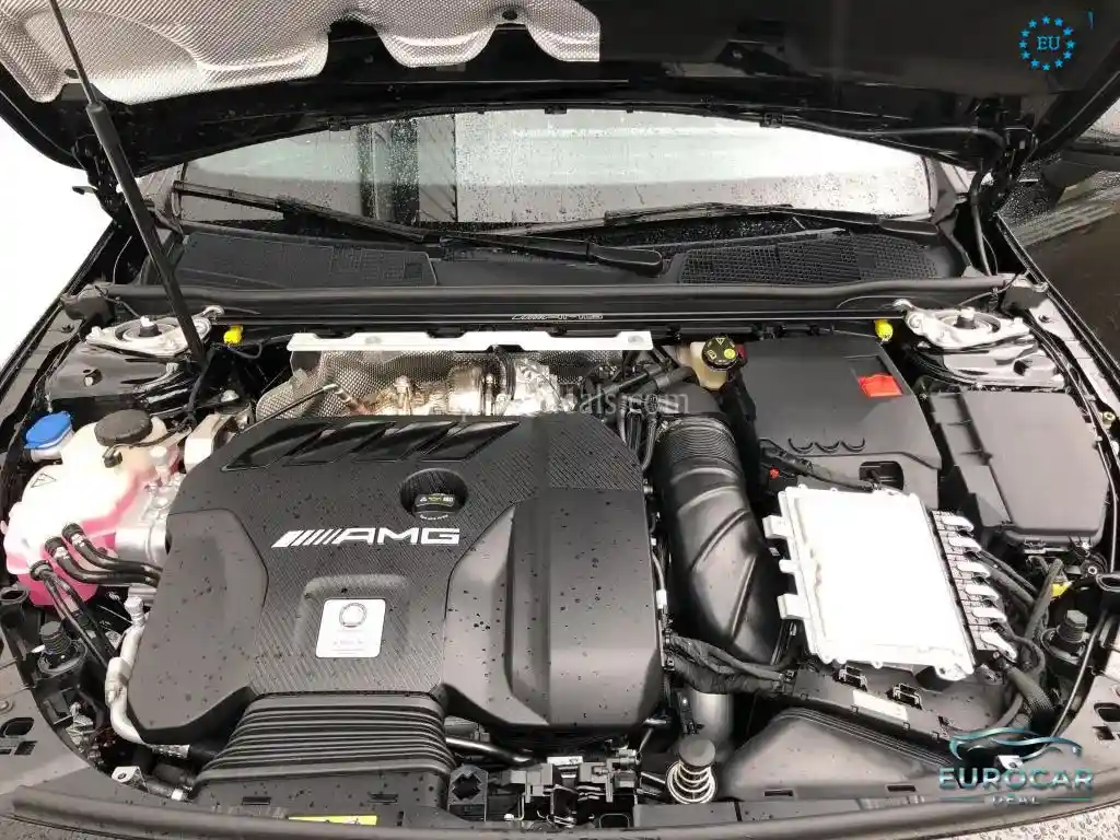 Mercedes-Benz CLA 45 AMG