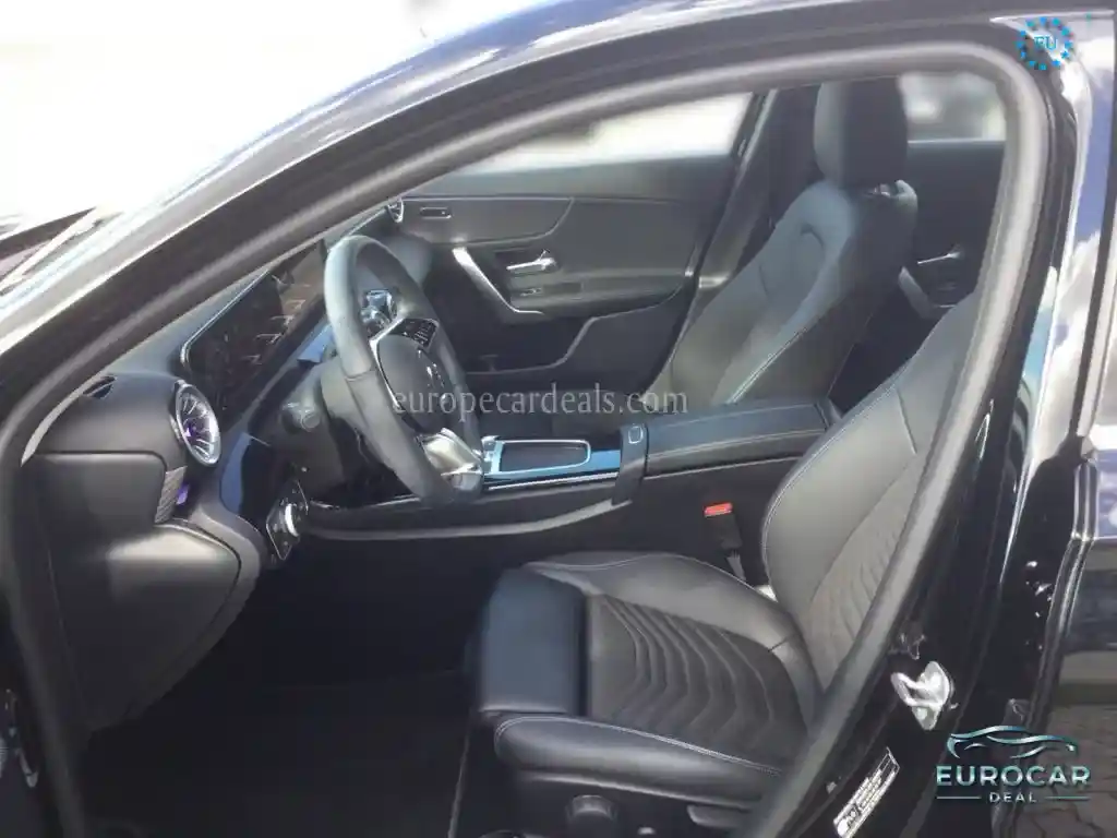 Mercedes-Benz A 220