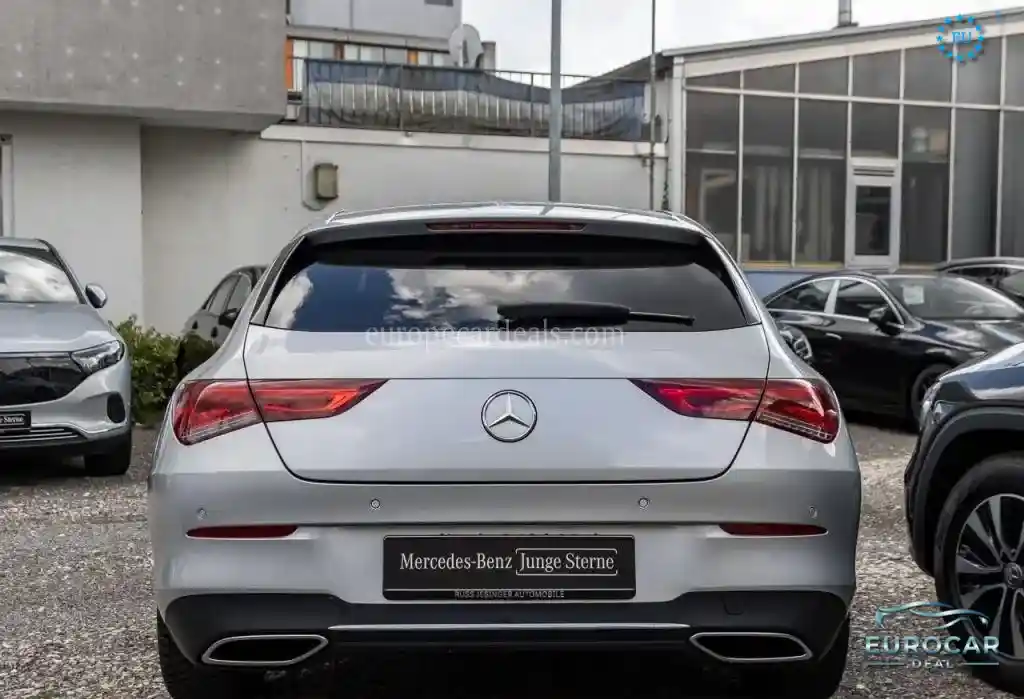 Mercedes-Benz CLA 220 Shooting Brake