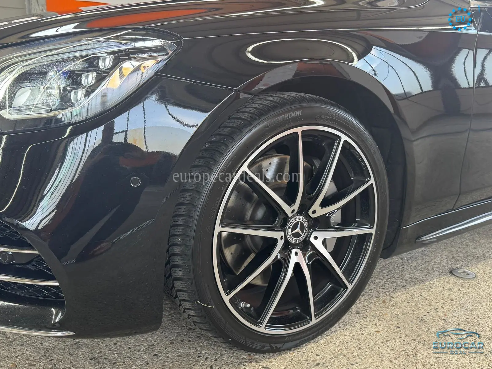 Mercedes-Benz S 560