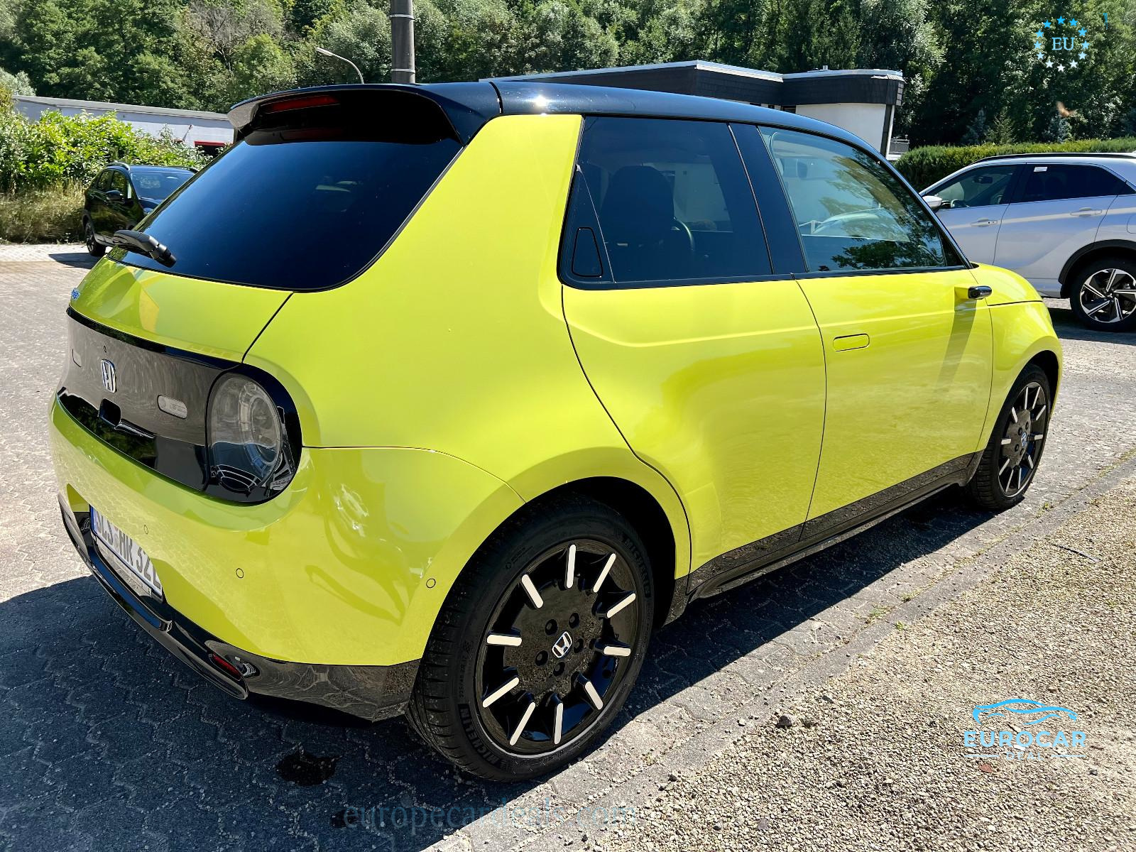 Honda e