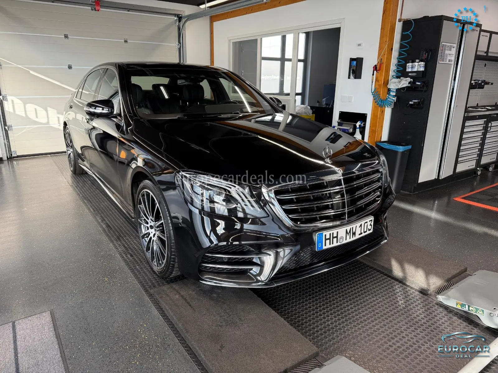 Mercedes-Benz S 560