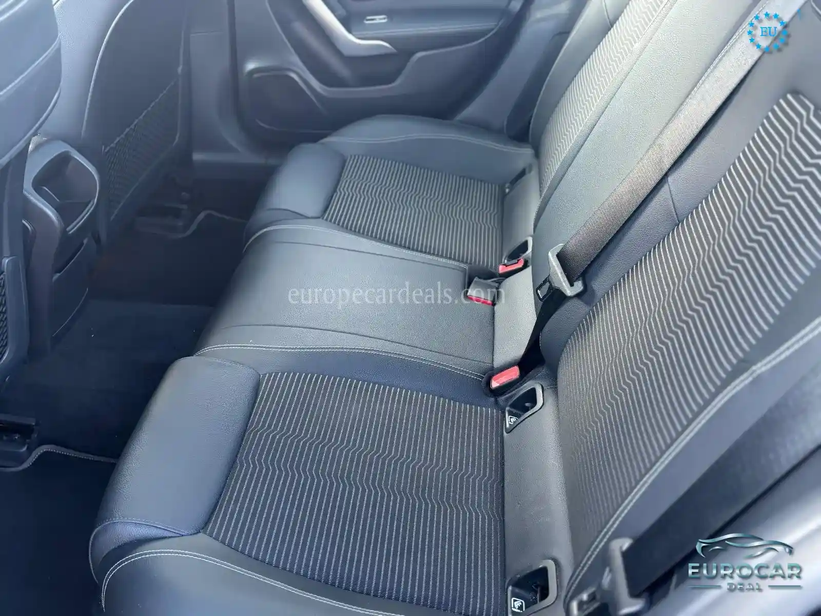 Mercedes-Benz A 220
