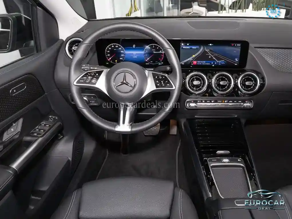 Mercedes-Benz B 180