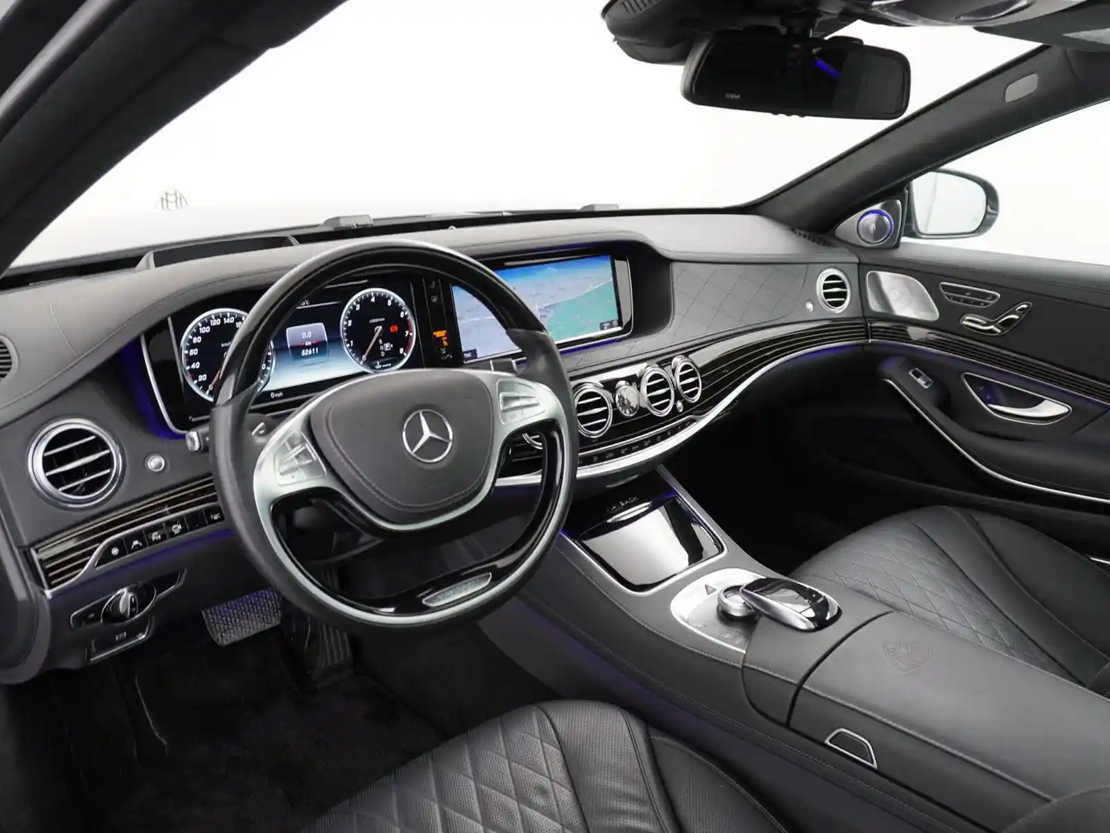 Mercedes-Benz S 600