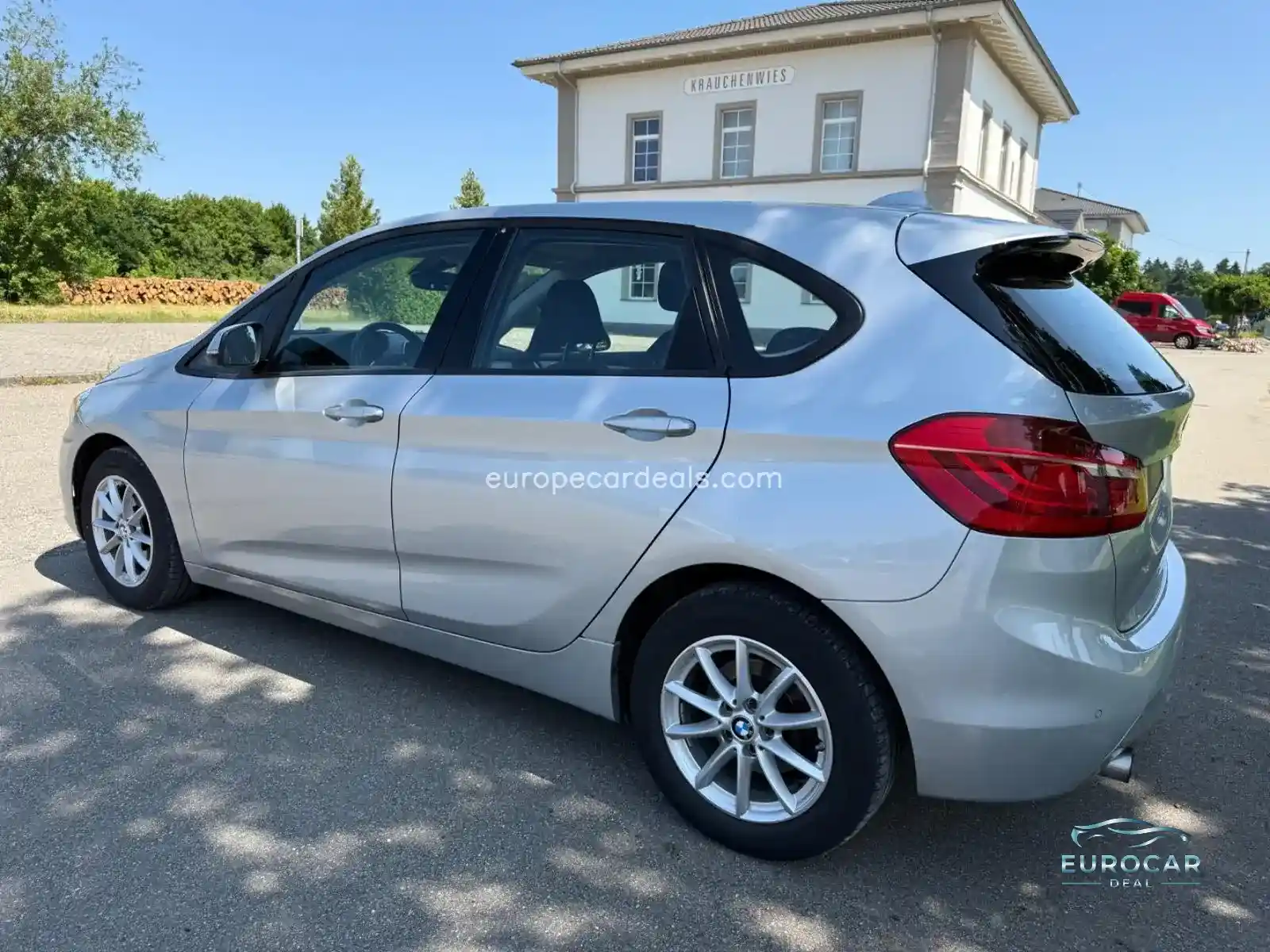 BMW 218