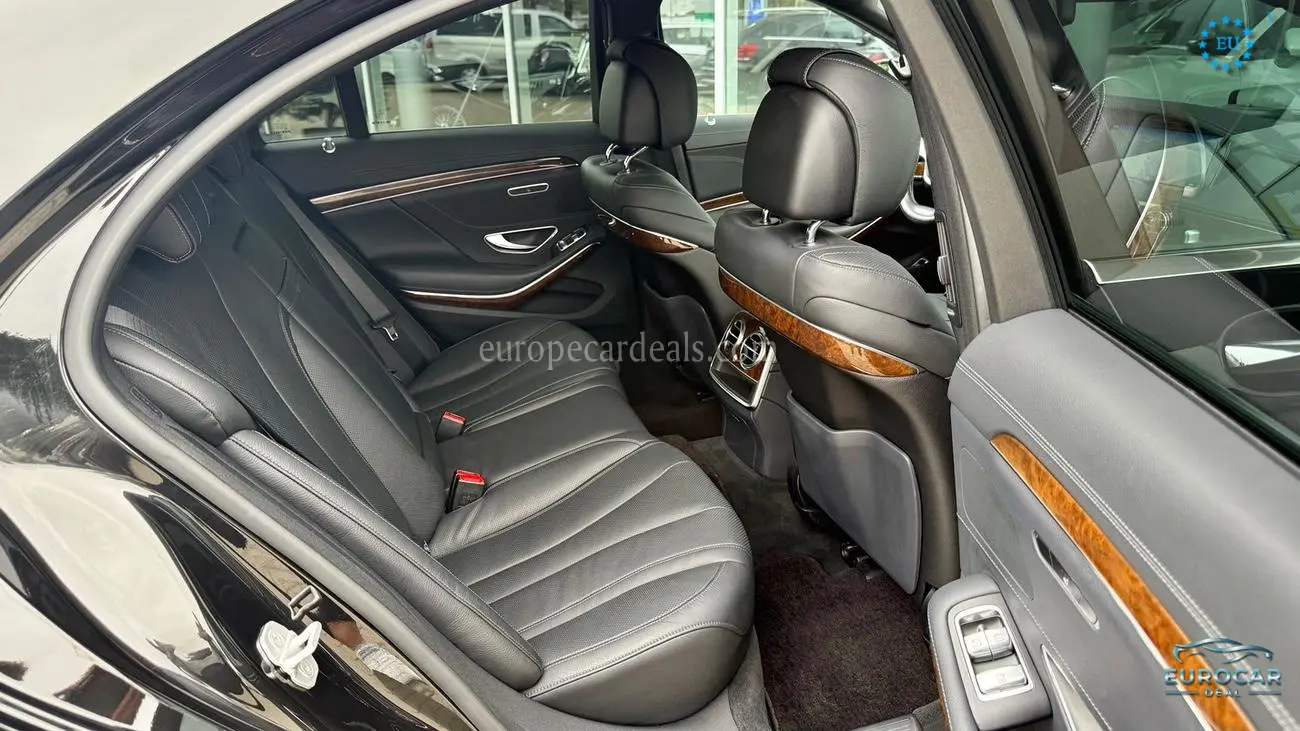 Mercedes-Benz S 400