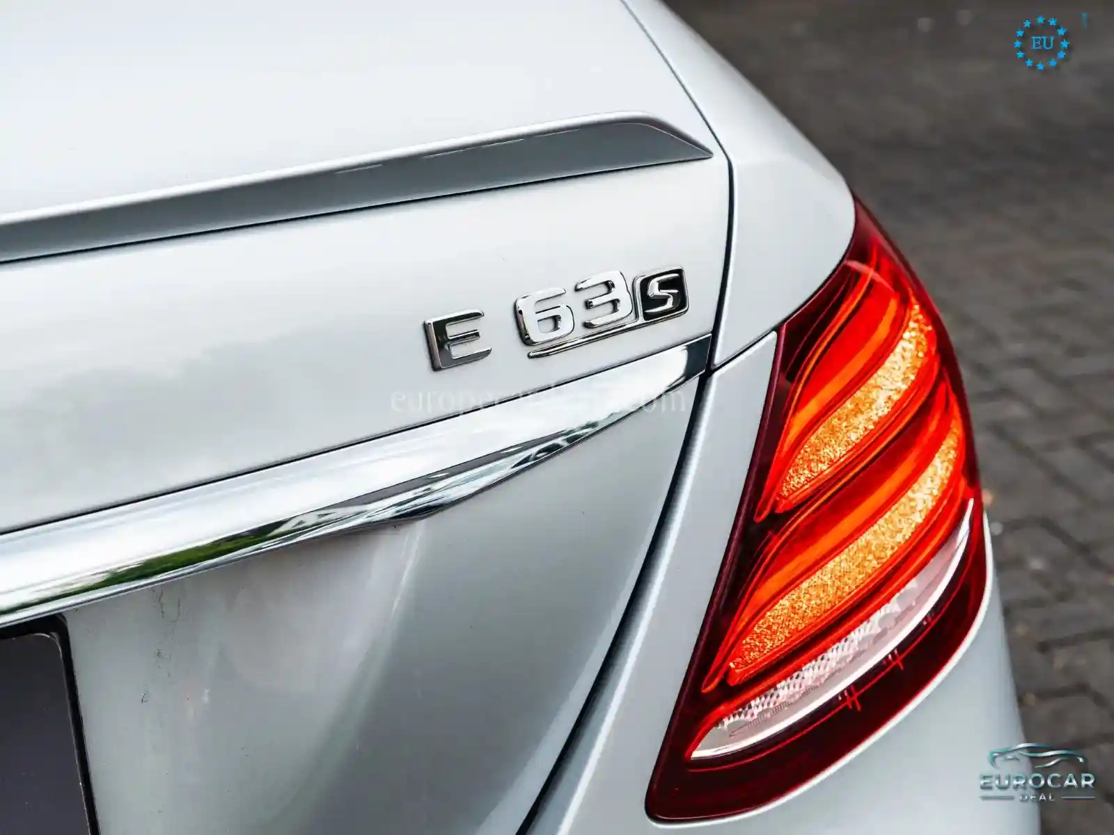 Mercedes-Benz E 63 AMG