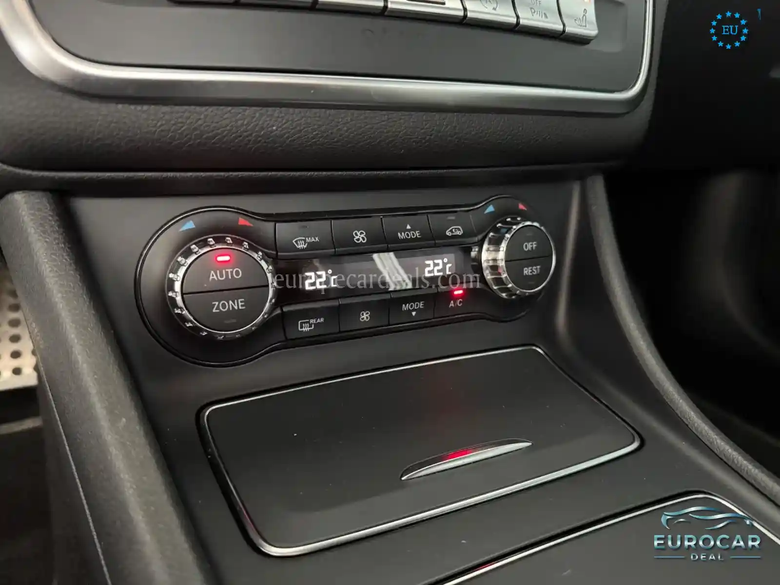 Mercedes-Benz A 220