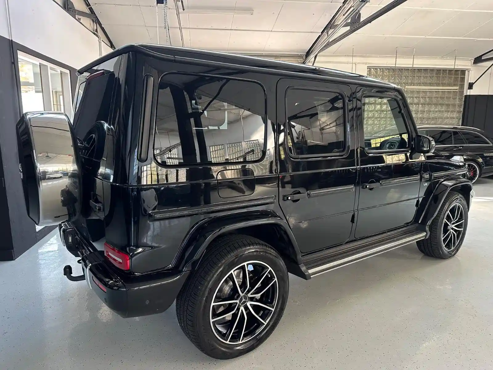 Mercedes-Benz G 500