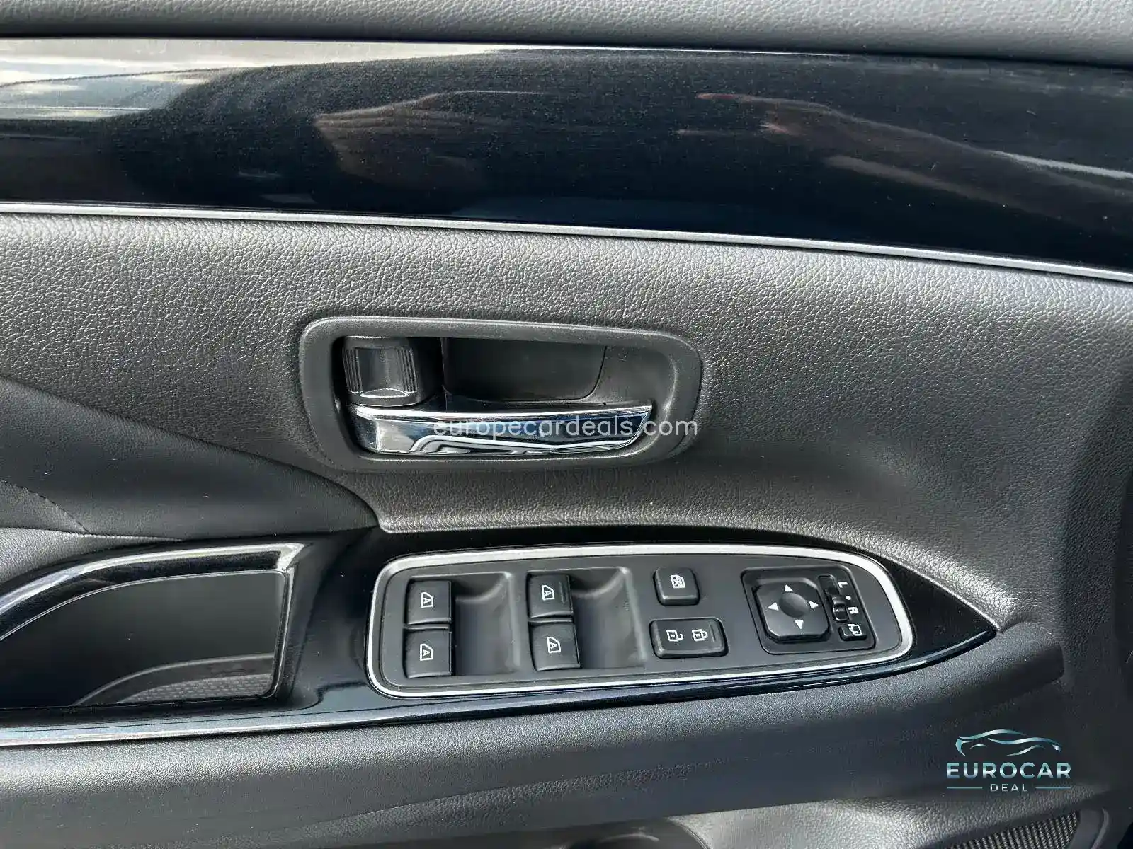Mitsubishi Plug-in Hybrid Outlander