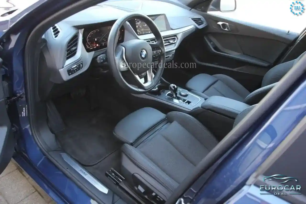 BMW 118
