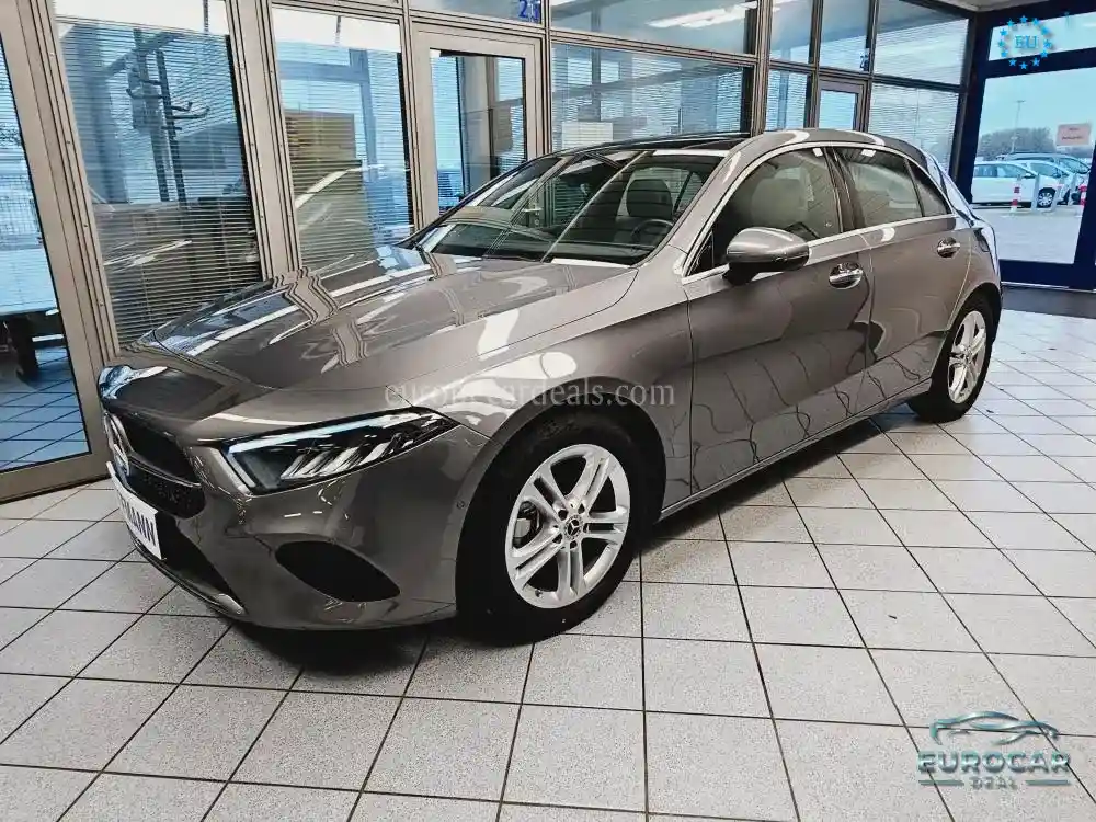 Mercedes-Benz A 220