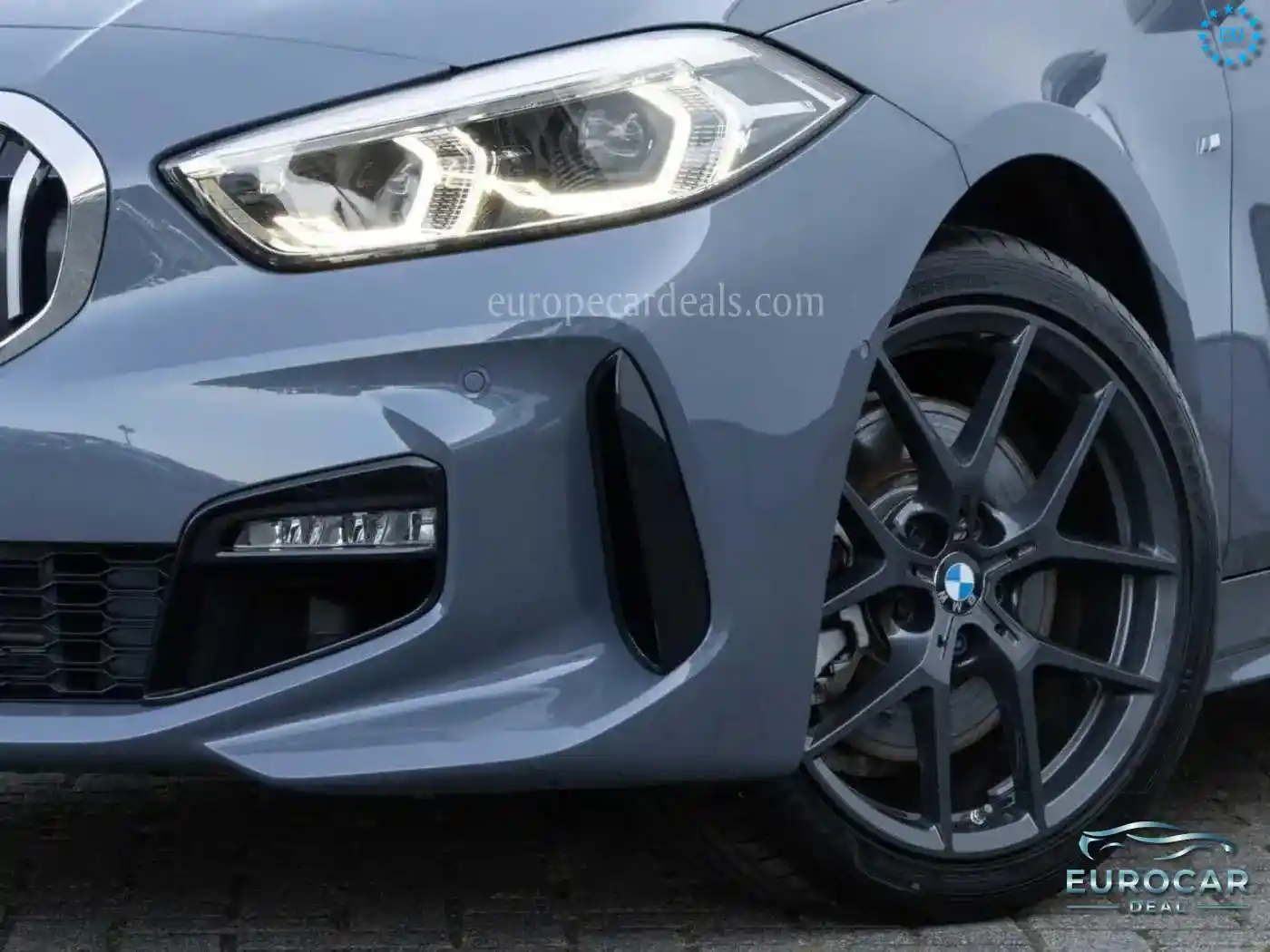 BMW 120