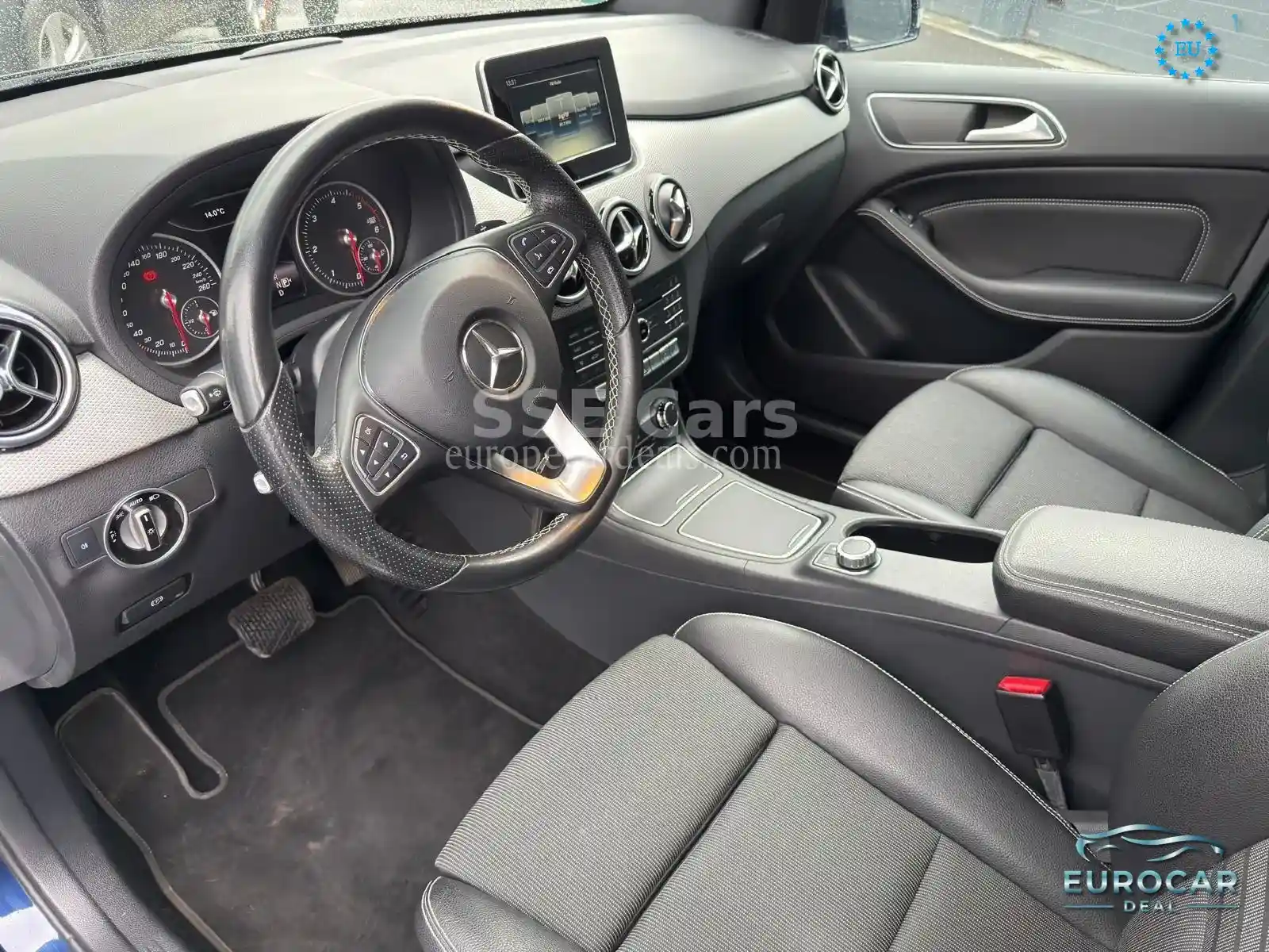 Mercedes-Benz B 200