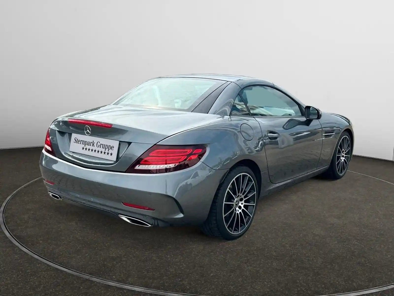 Mercedes-Benz SLC 300