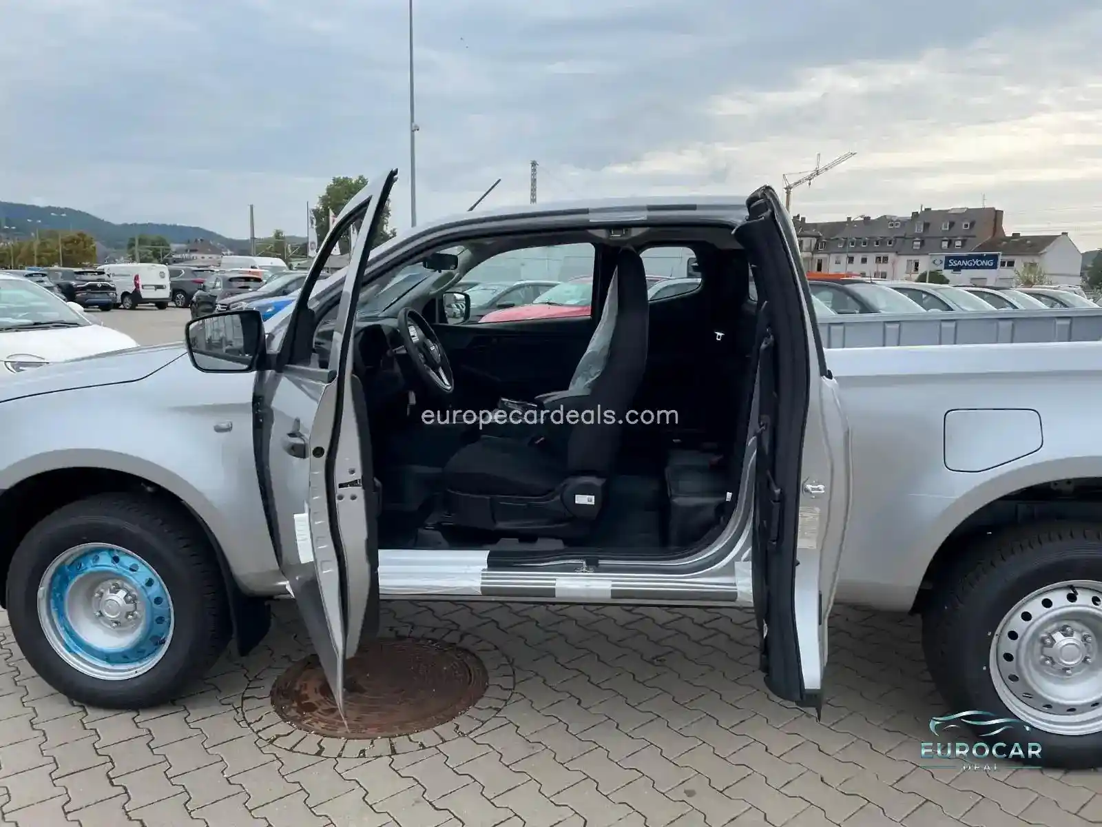 L | 4×4 A/T| – Winterdienst / Schneepflug