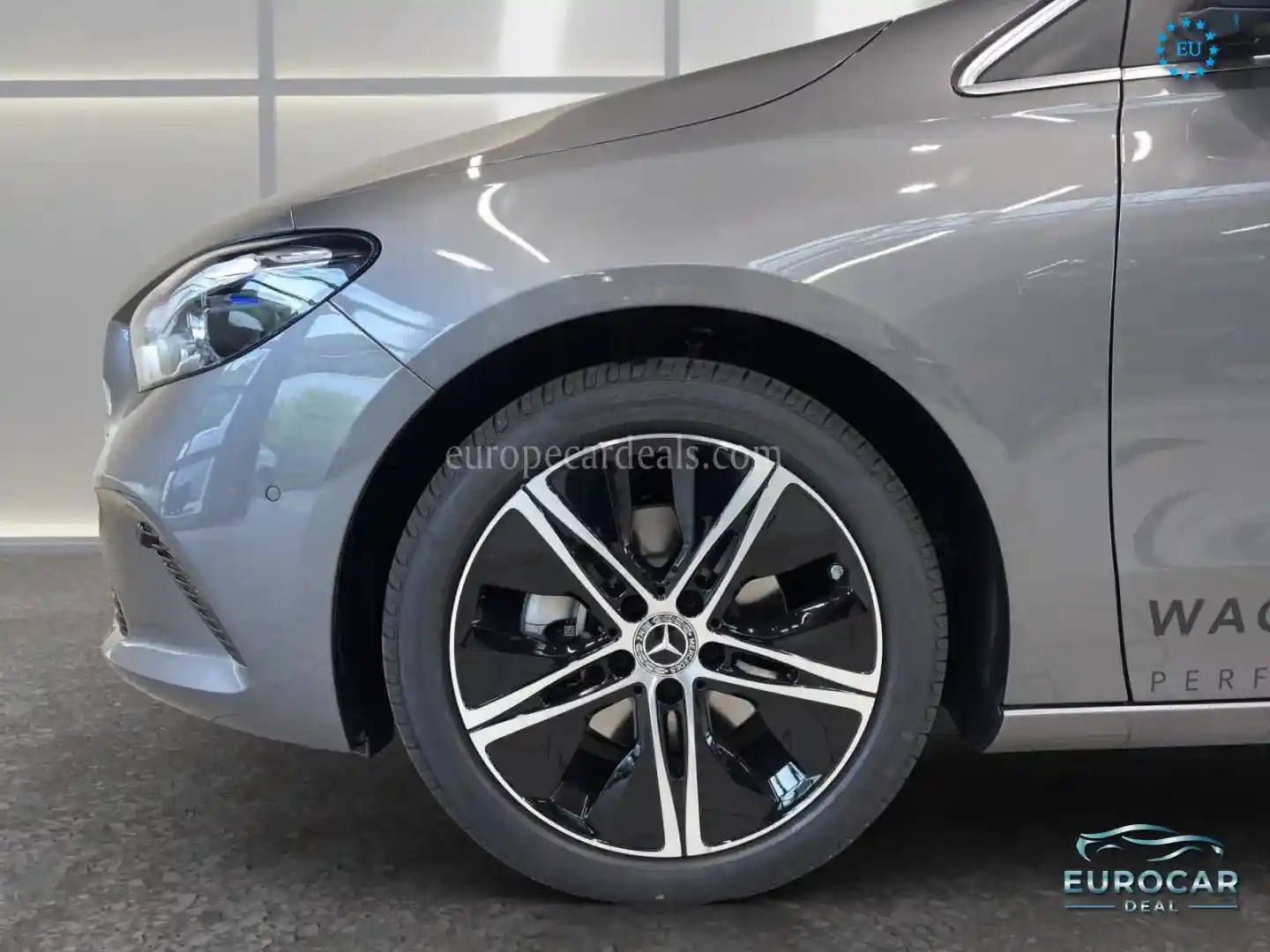 Mercedes-Benz B 200