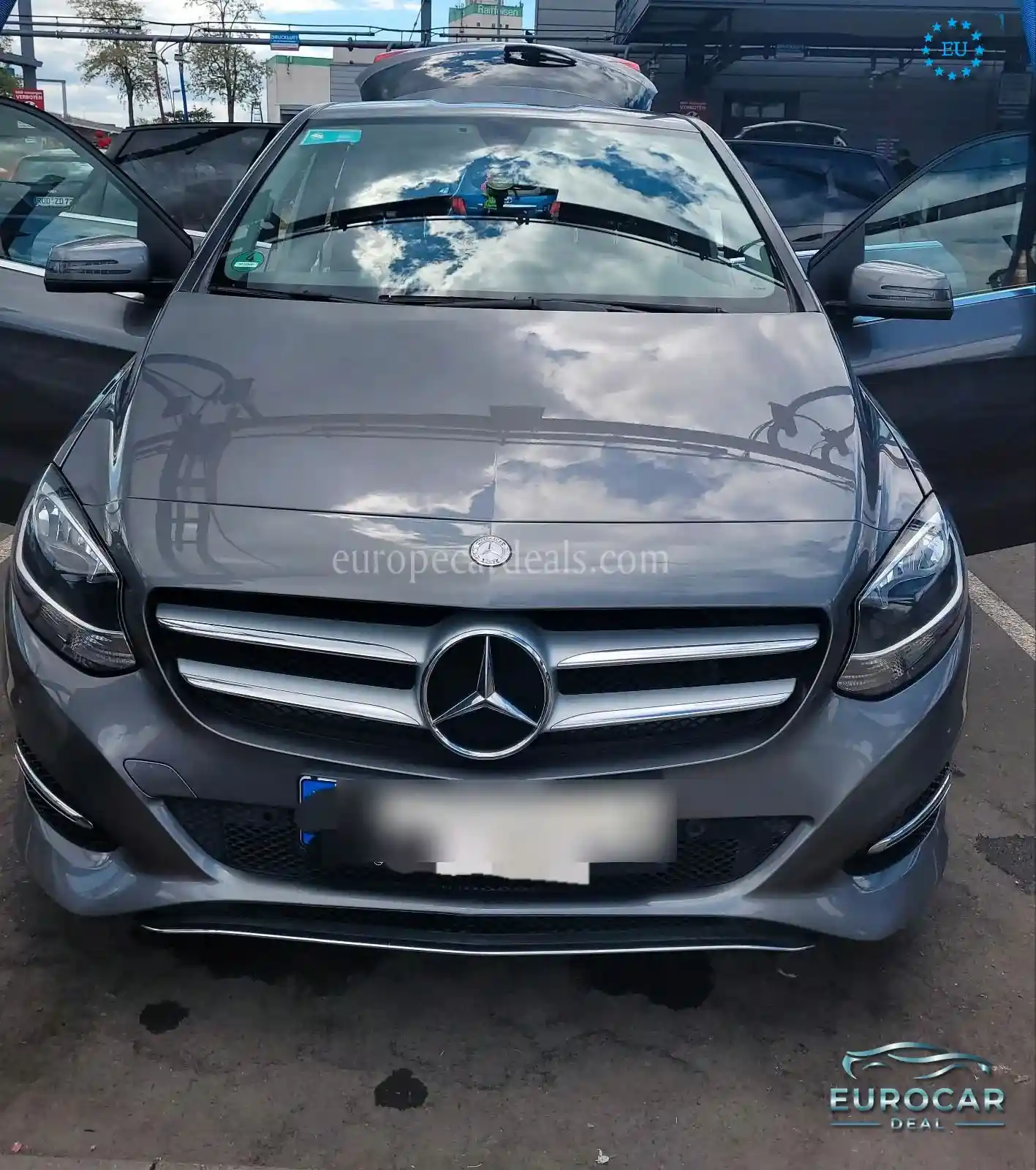 Mercedes-Benz B 180