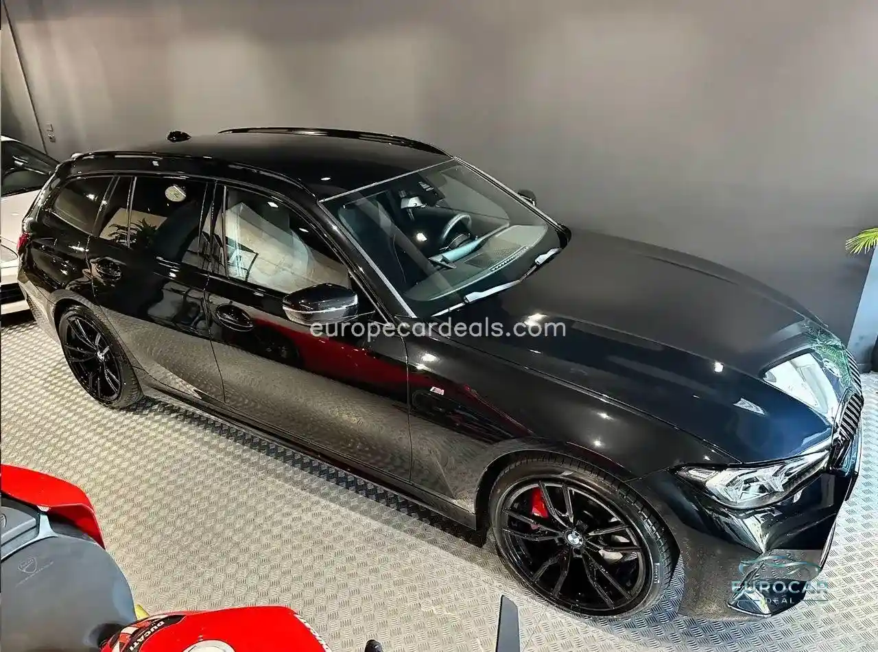 BMW 330