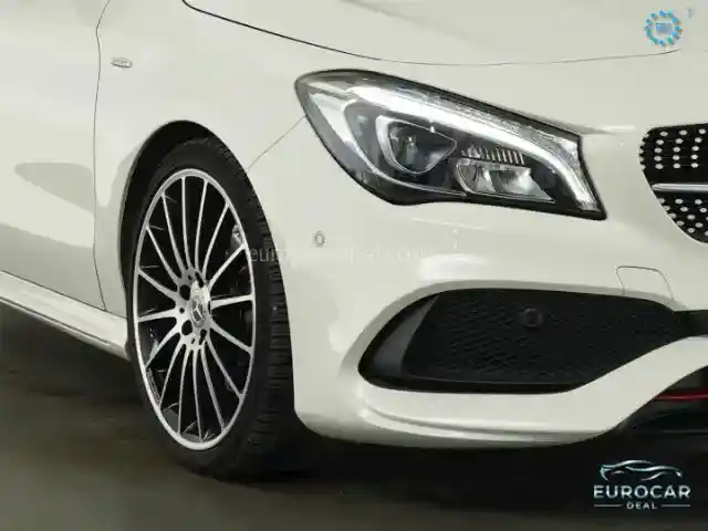 Mercedes-Benz CLA 250