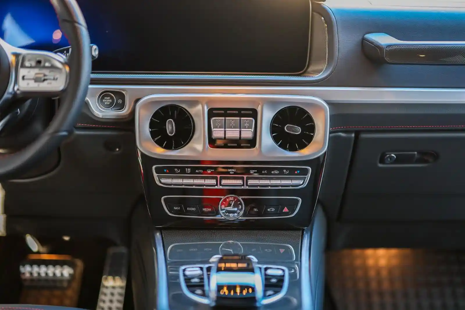 Mercedes-Benz G 500