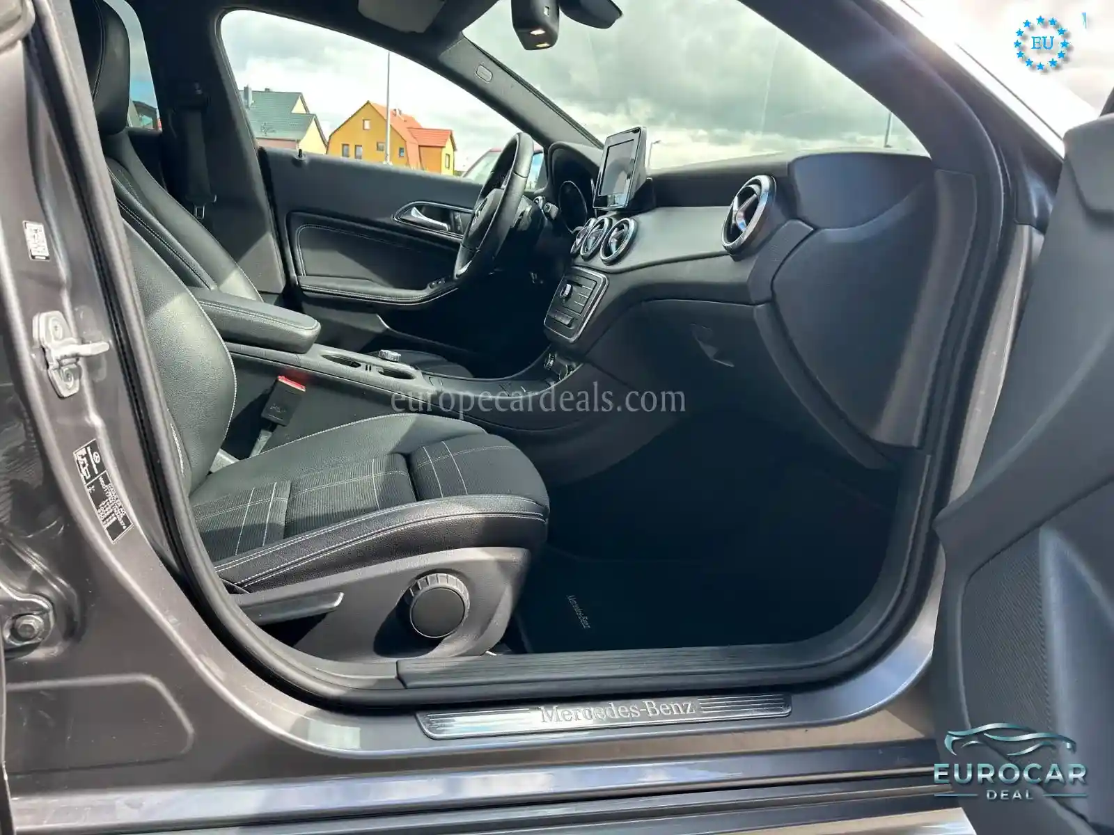 Mercedes-Benz CLA 180