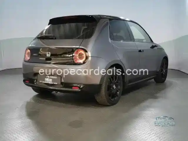 Honda e
