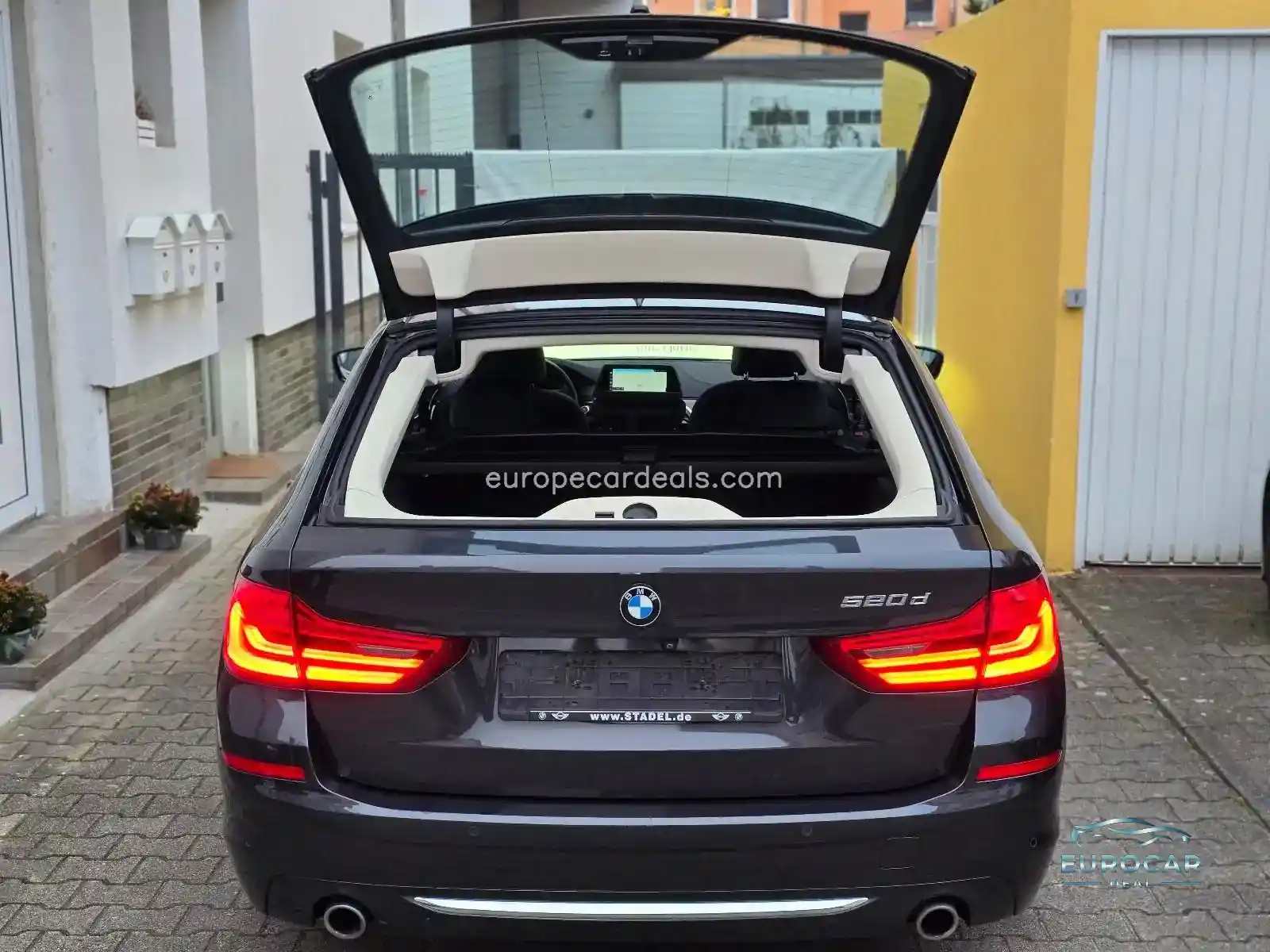 BMW 520