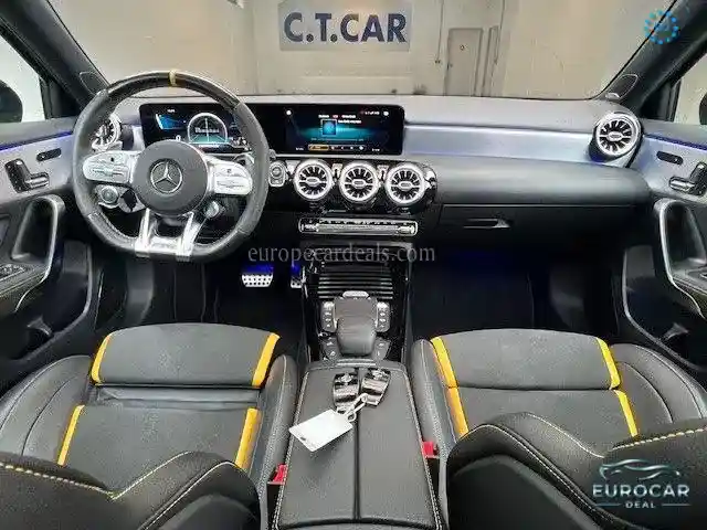 Mercedes-Benz A 45 AMG