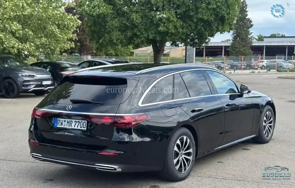 Mercedes-Benz E 200