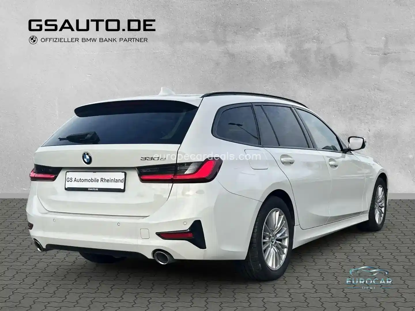 BMW 330
