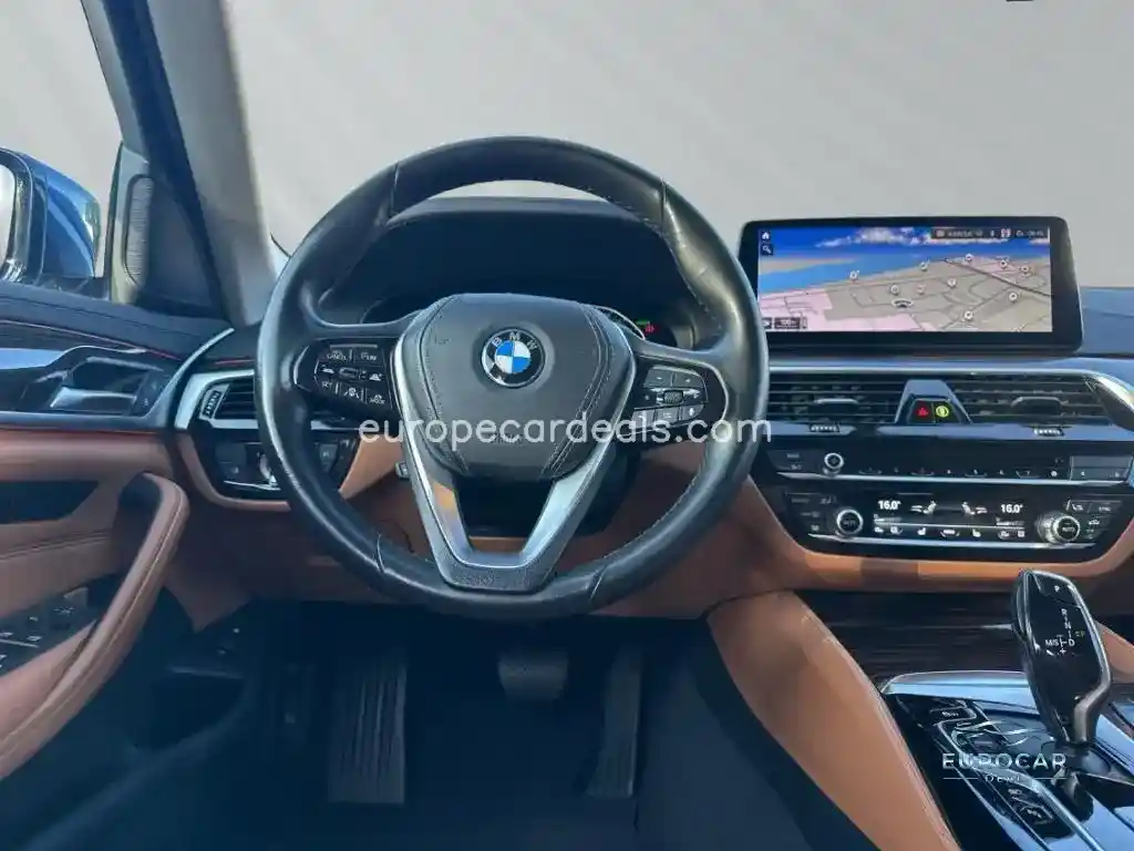 BMW 530