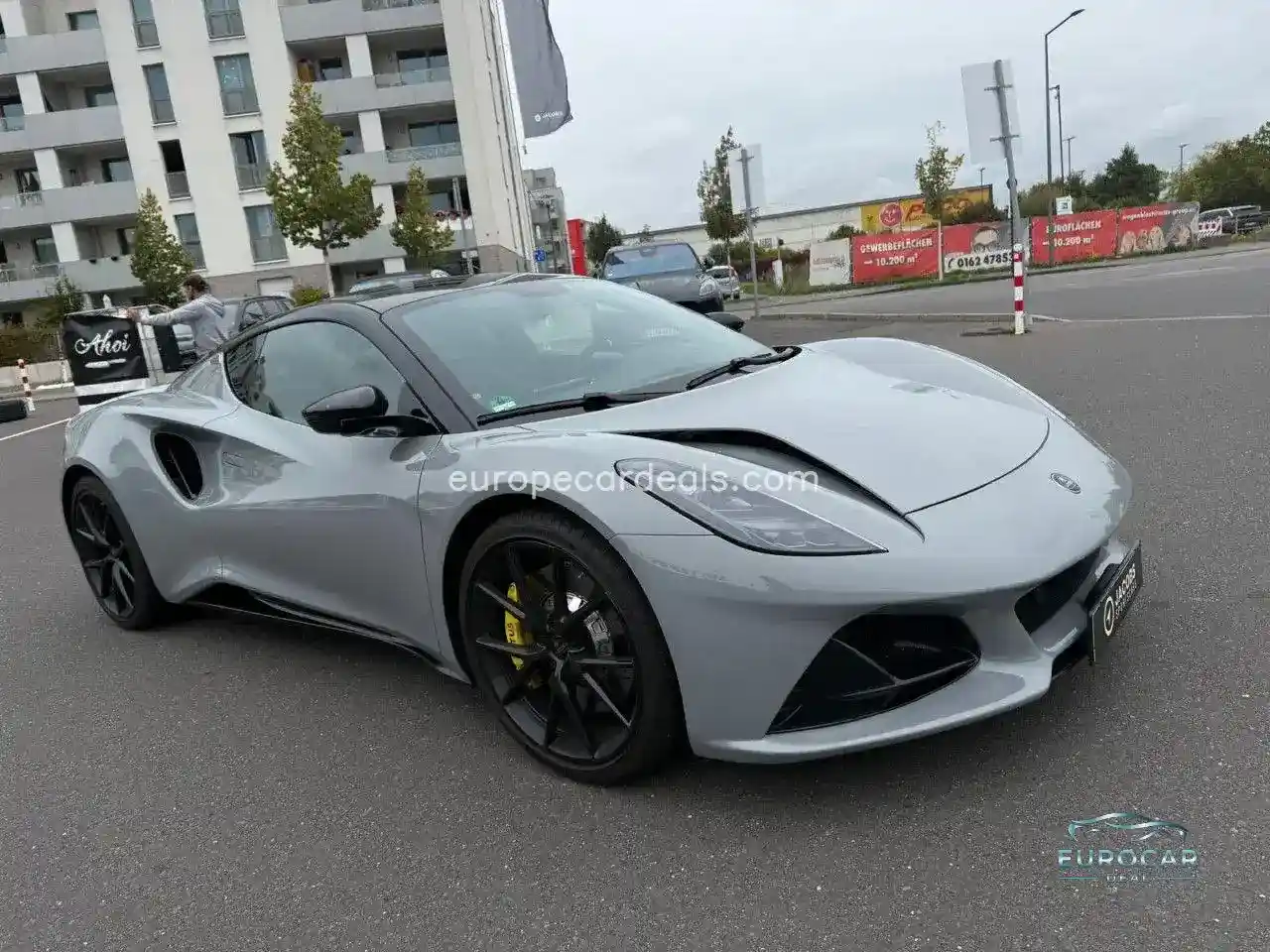 Lotus Emira