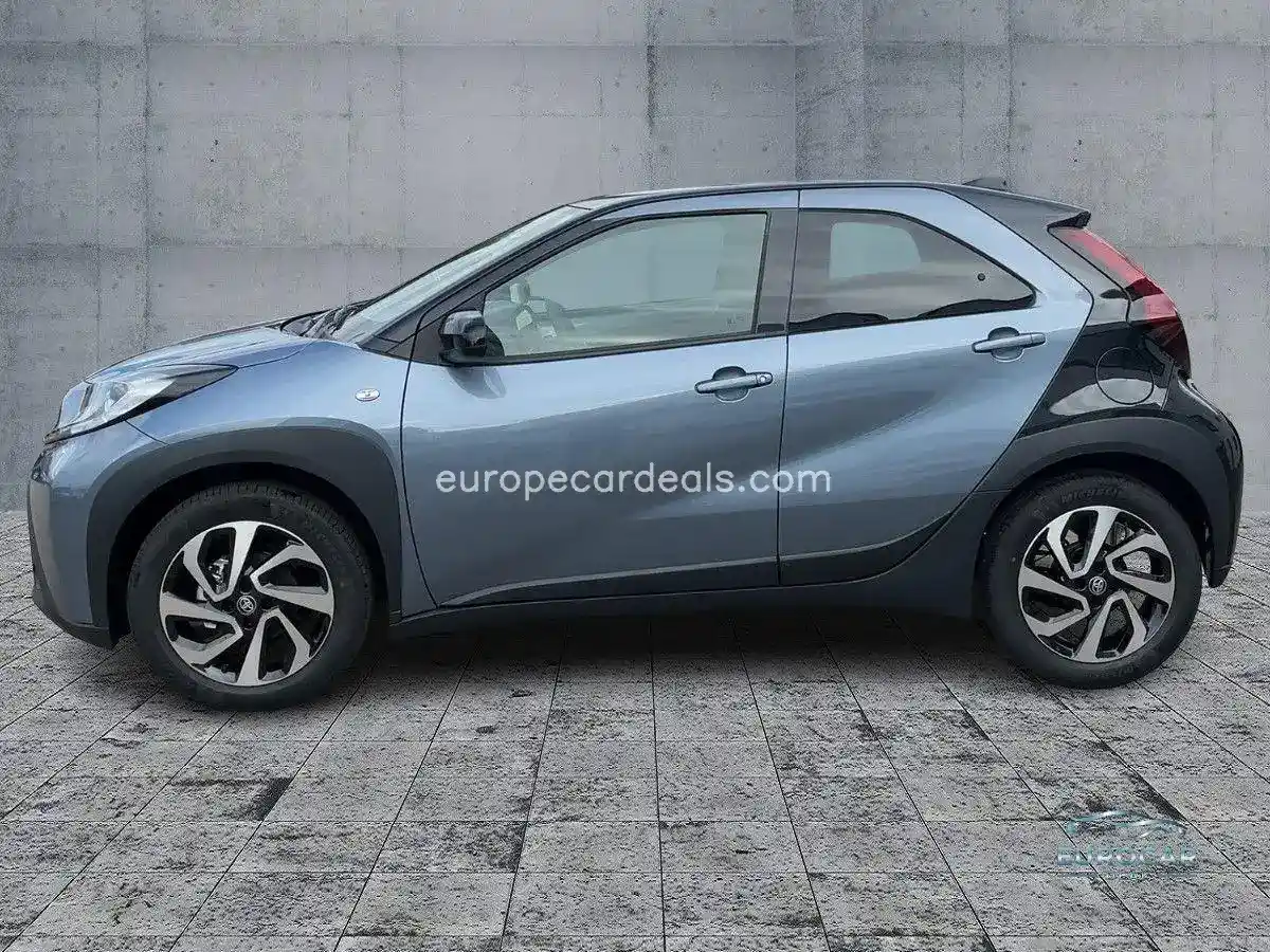 Toyota Aygo (X)