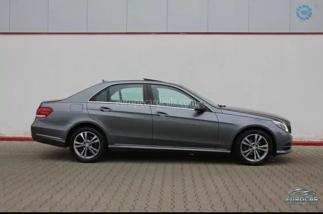 Mercedes-Benz E 200