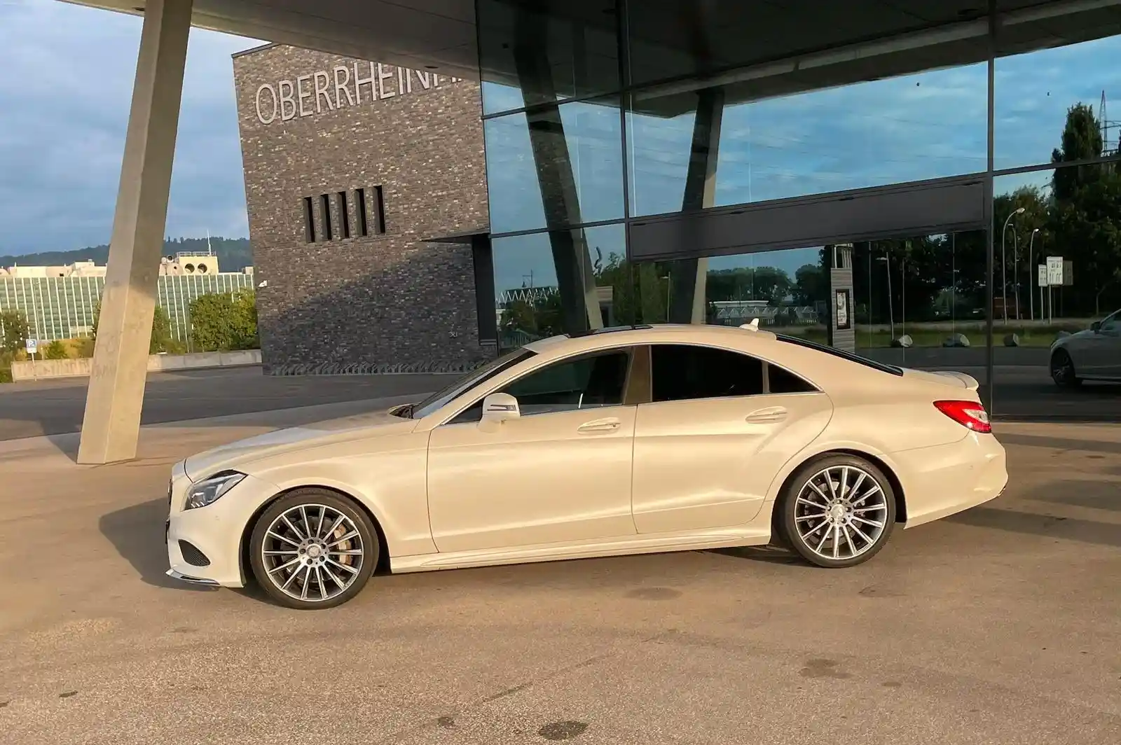 Mercedes-Benz CLS 500