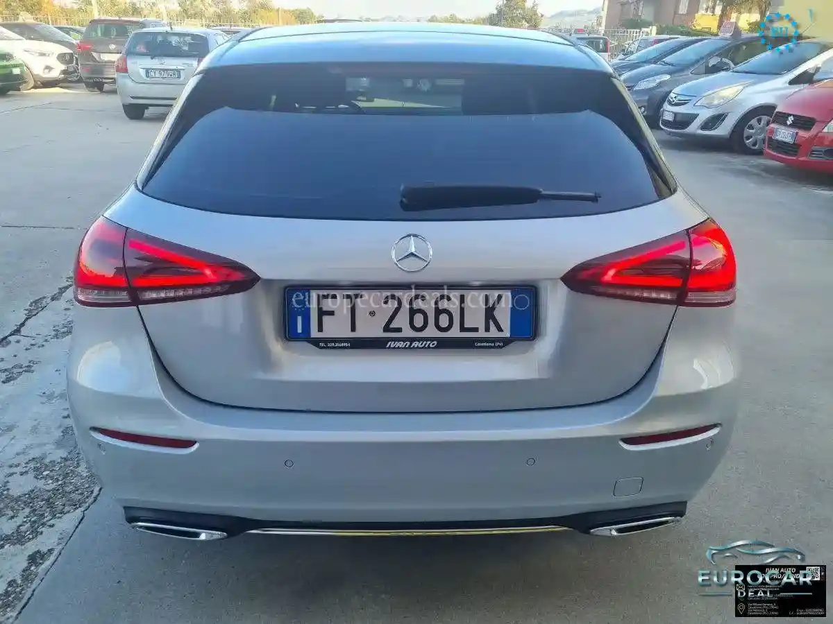 Mercedes-Benz A 180