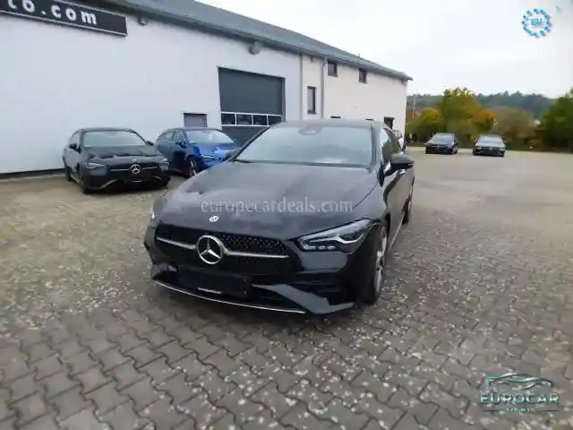 Mercedes-Benz CLA 180 Shooting Brake