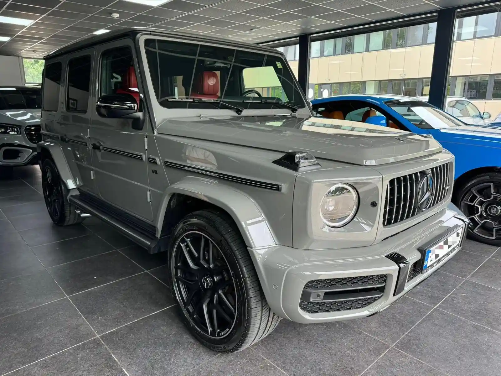 Mercedes-Benz G 500