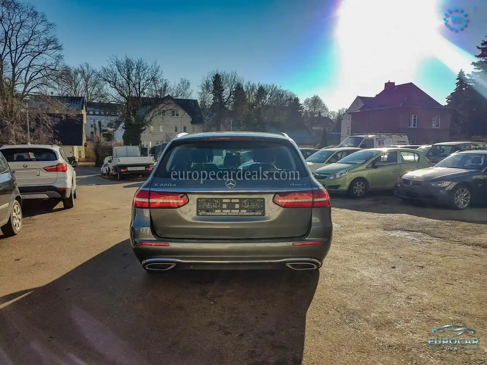Mercedes-Benz E 220