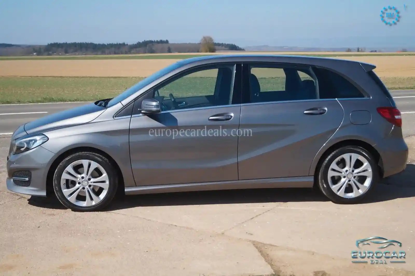 Mercedes-Benz B 180