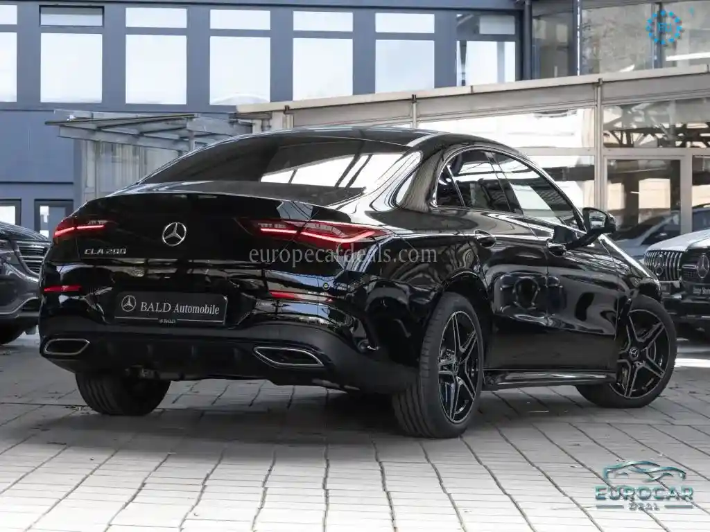 Mercedes-Benz CLA 200