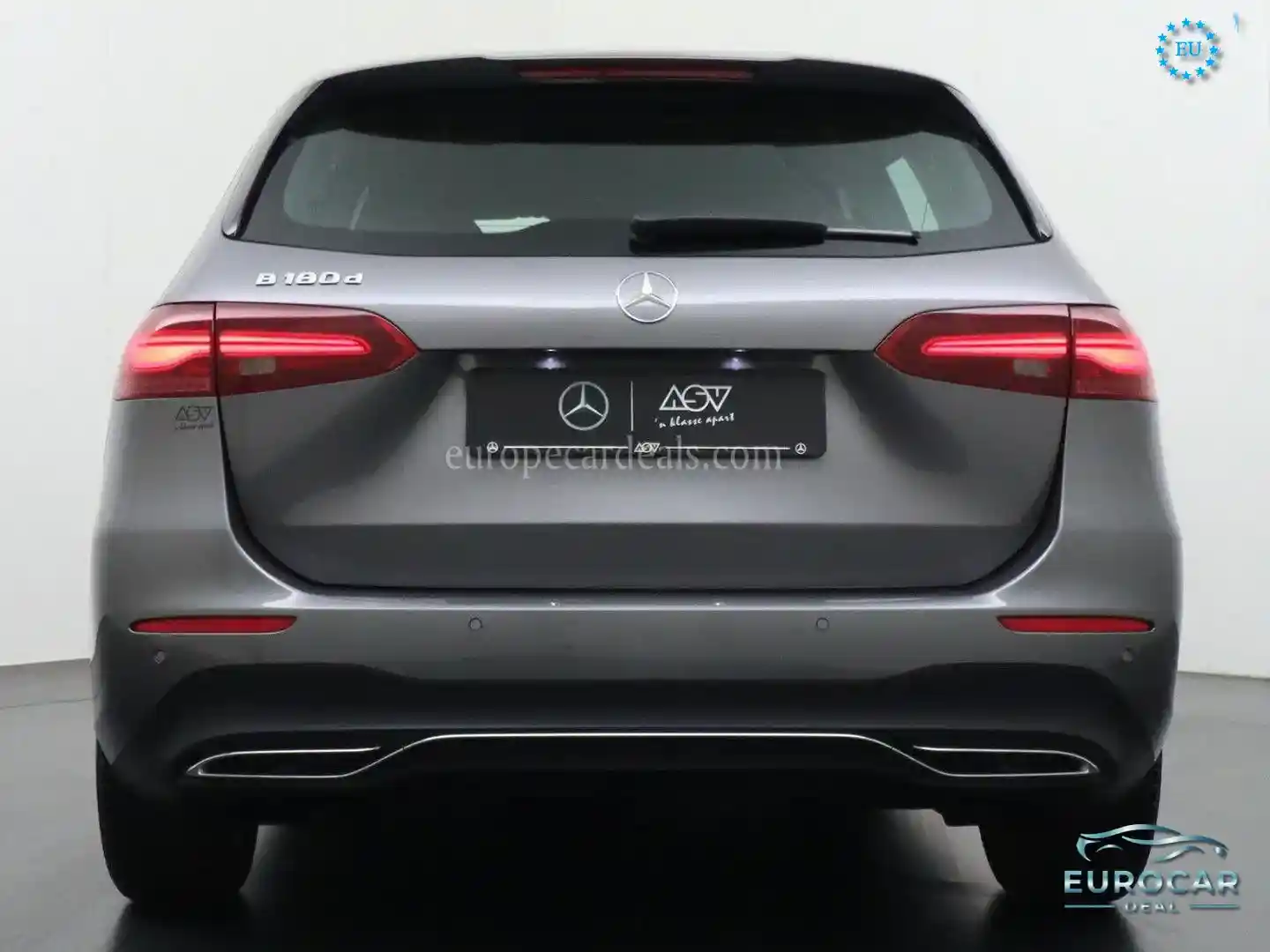 Mercedes-Benz B 180